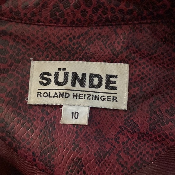 Women’s jacket - Picture 3 of 3